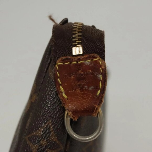 LOUIS VUITTON Monogram Pochette Accessoires Pouch - Picture 13 of 16